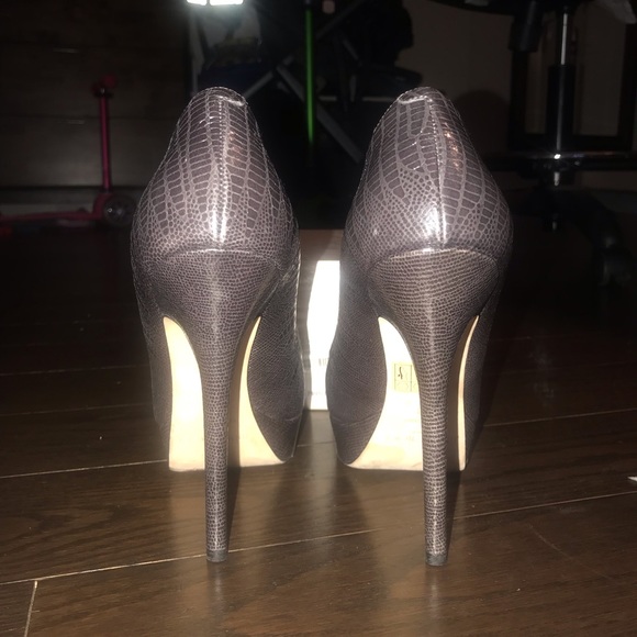 Jimmy Choo platform heels - Picture 3 of 5